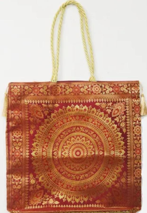 Banarasi silk Bag-Women’s shoulder handbag made of Banarasi silk